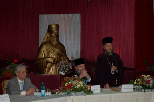 Episcopul Melchisedec Ştefănescu, „model pentru viaţa culturală a românilor“ Poza 98116