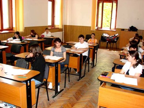 Directorii de şcoală care nu vor organiza BAC-ul nu vor fi sancţionaţi Poza 98265