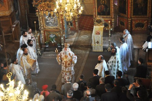 Pogorârea Duhului Sfânt la Mănăstirea Horaiţa Poza 98276