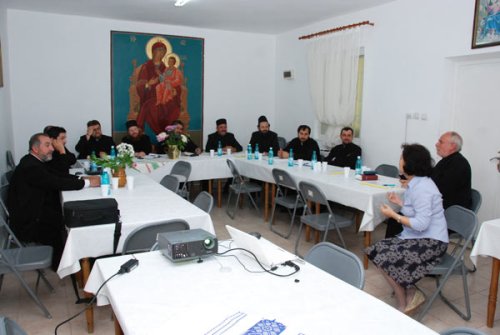 Biserica în lume: Biserica Ortodoxă poate participa activ la integrarea migranţilor Poza 98340