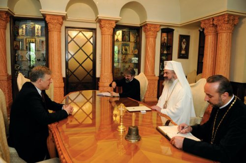 Ambasadorul Austriei propune Patriarhiei Române cooperare în organizarea de pelerinaje Poza 98500