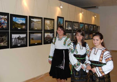 Proiectul „Imaginea Bucovinei“ a ajuns la Suceava Poza 98701