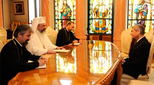 Patriarhul României l-a primit în vizită de rămas-bun pe ambasadorul Israelului la Bucureşti Poza 98750