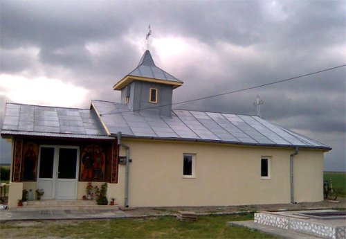 Sfinţire de biserică în satul Cilibia-Gară Poza 98805