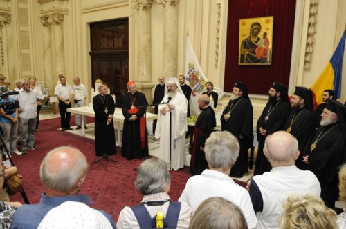 Arhiepiscopul Salzburgului a vizitat Patriarhia Română Poza 99013