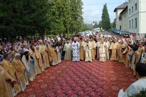 Hramul Seminarului Teologic de la Mănăstirea Neamţ Poza 99493
