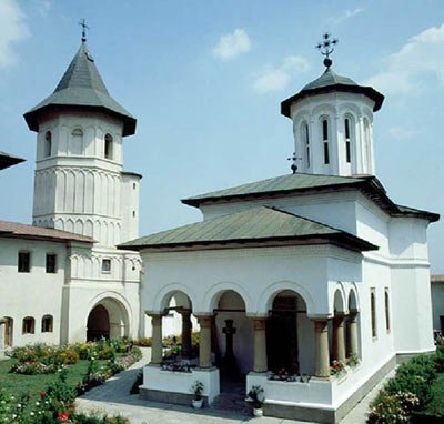 Hram la Mănăstirea Brâncoveni în judeţul Olt Poza 99682