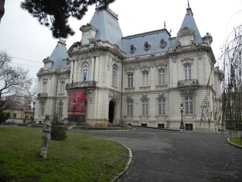 Cea mai prestigioasă instituţie de artă din cetatea Băniei Poza 99773