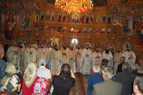 Întâlnirea ocrotitorilor Mănăstirii Bodeşti Poza 99947