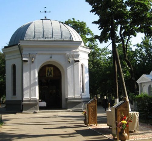 Sfinţirea Capelei Cimitirului „Izvorul Nou“ din Bucureşti Poza 100036