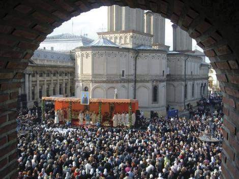 Cine organizează pelerinajele? Poza 100239