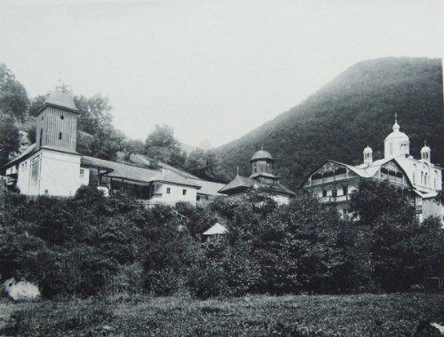 Mănăstirea Turnu de pe Valea Oltului la 1900 Poza 100323