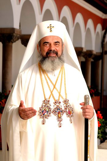 Preafericitul Părinte Daniel - trei ani de la întronizarea în demnitatea de Patriarh Poza 100543