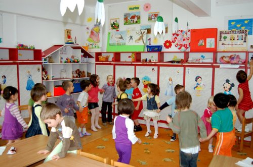 Cum sunt integraţi copiii cu probleme în şcoli şi grădiniţe Poza 100589