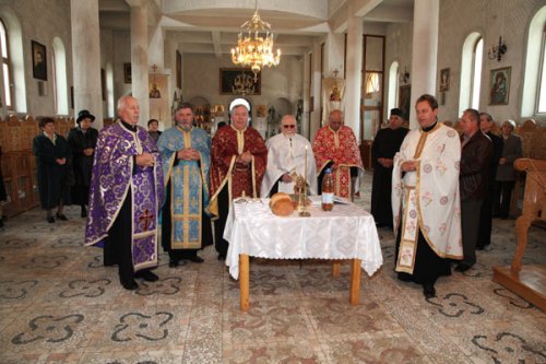 Preoţii pensionari, cinstiţi la Sibiu Poza 100595