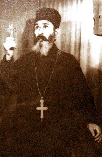 Părintele Iezechiil Bura de la Mănăstirea Căldăruşani Poza 101029