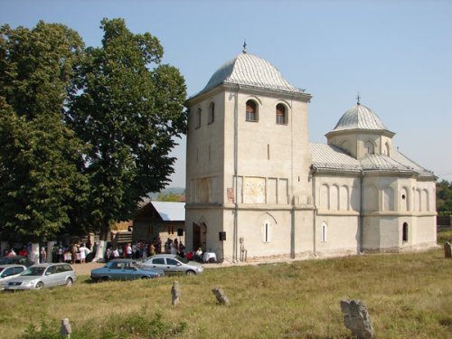 Mănăstirea Cerneţi şi-a serbat hramul Poza 101294