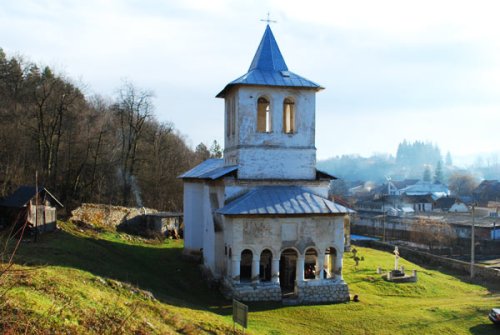 Mănăstirea Baia de Aramă Poza 101886