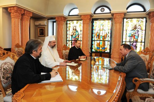 Ambasadorul Iordaniei, în vizită la Patriarhie Poza 101897