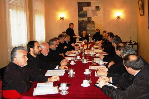 Şedinţa Consiliului Eparhial al Arhiepiscopiei Timişoarei Poza 102115