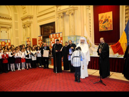 Manifestări dedicate copiilor la Palatul Patriarhiei Poza 102181
