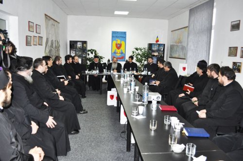 Preoţii misionari de caritate s-au reunit la Iaşi Poza 102364