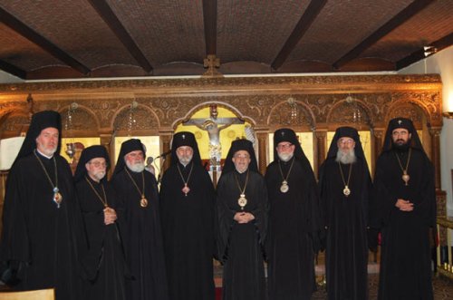 Întâlnire a episcopilor ortodocşi la Londra Poza 102523