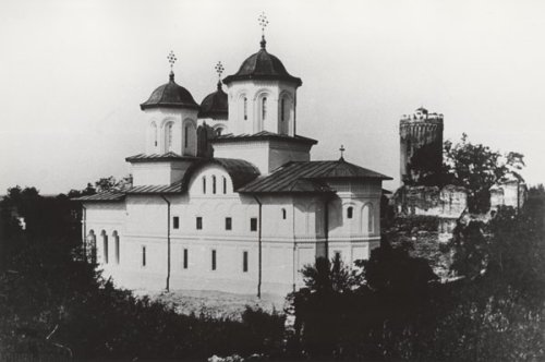Biserica domnească din Târgovişte în perioada interbelică Poza 102640
