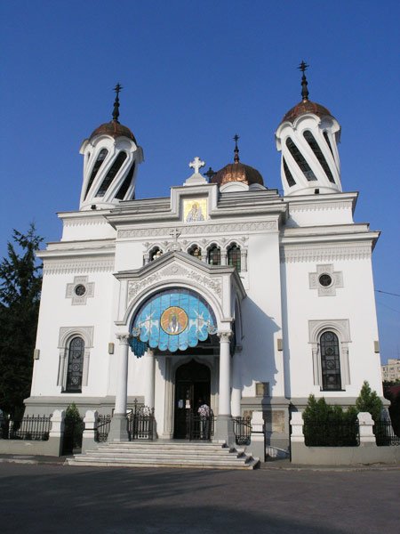 Biserica „Sfântul Silvestru“ şi-a prăznuit hramul Poza 102730