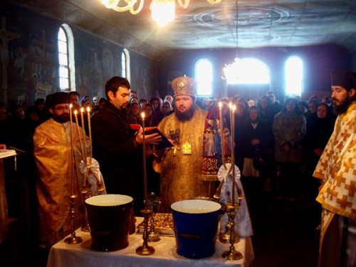 Sfinţirea cea Mare a Apei la Mănăstirea Izbuc Poza 102856