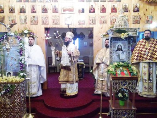 Sfânta Xenia, cinstită de credincioşii din localitatea Comana Poza 103151