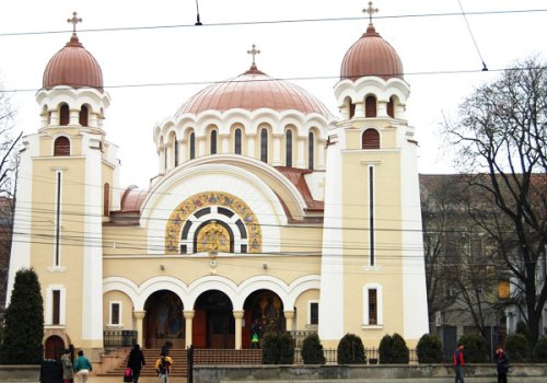 Biserică nou-restaurată la Timişoara Poza 103229