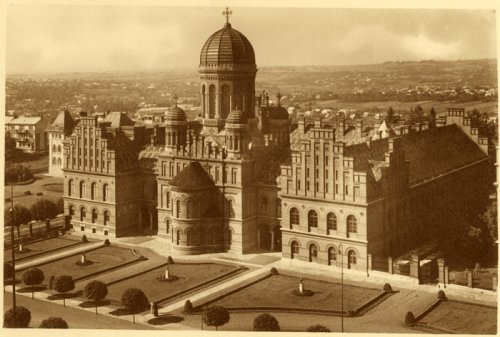 Palatul mitropolitan din Cernăuţi Poza 103341