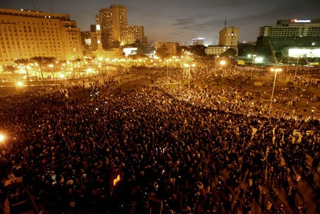 Creştinii protestează alături de musulmani în Egipt Poza 103552