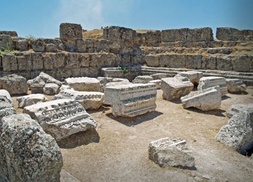 A fost descoperită biserica antică din Laodiceea Poza 103661