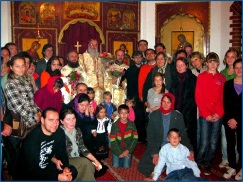 Prima prezenţă ortodoxă românească din Germania Poza 103706