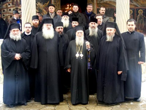 Liturghie arhierească la Mănăstirea Cozia Poza 103909
