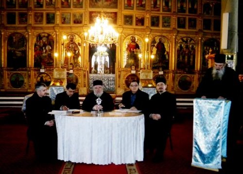 Conferinţa lunară a preoţilor din Protoieria Tulcea Poza 103930