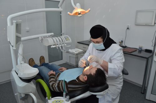 S-a deschis cabinetul stomatologic de la Spitalul „Providenţa“ Poza 104022