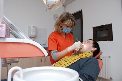 Importanţa fluorului în sănătatea dentară Poza 104160