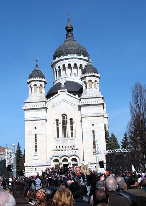„Hristos împărtăşit copiilor“  şi „Alege şcoala!“, în Arhiepiscopia Clujului Poza 104811