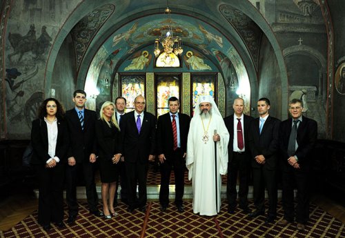 Ministrul turismului din Israel, în vizită la Patriarhia Română Poza 104833