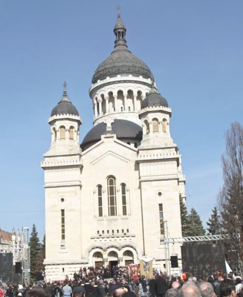 Înfiinţarea reţelei catehetice în Cluj Poza 104979