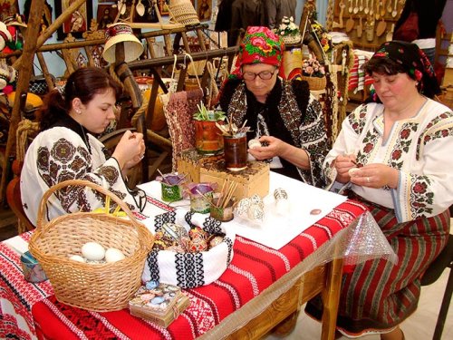 Tradiţii de Paşti în Bucovina Poza 105174
