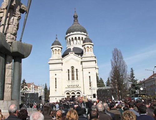 Cele 12 Evanghelii la Catedrala mitropolitană din Cluj-Napoca Poza 105219