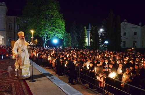 Îndemn la bunătate, iertare şi pace în noaptea de Înviere Poza 105249