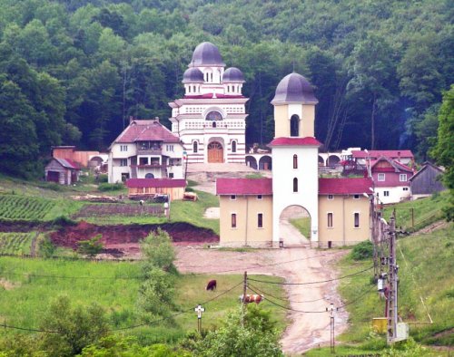 Duminica Tomei la Mănăstirea Floreşti Poza 105385
