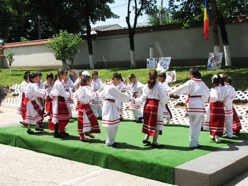 Ziua Copilului, sărbătorită în Patriarhia Română Poza 106175