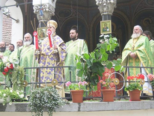 Praznic la Mănăstirea Hodoş-Bodrog Poza 106425