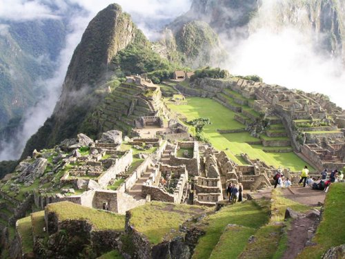 Machu Picchu, ameninţat de numărul mare de turişti Poza 106797